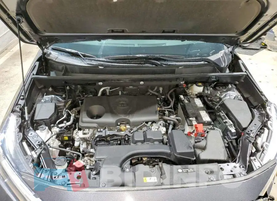 2T3A1RFV6RC465045 Photo# 12