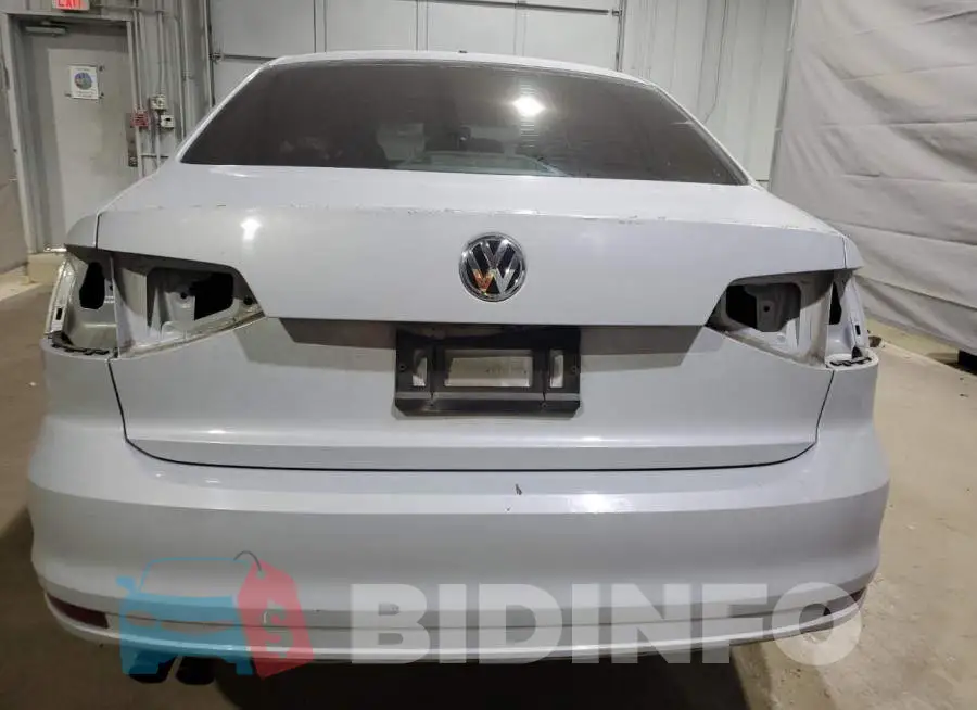 3VW2B7AJ8HM307392 Photo# 6