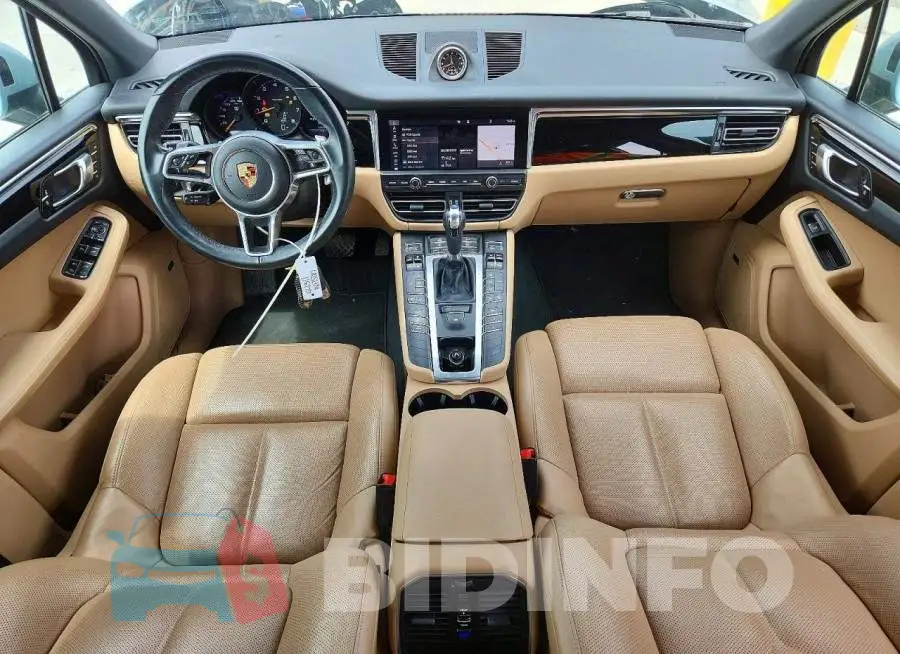 WP1AA2A50MLB15871 Photo# 8
