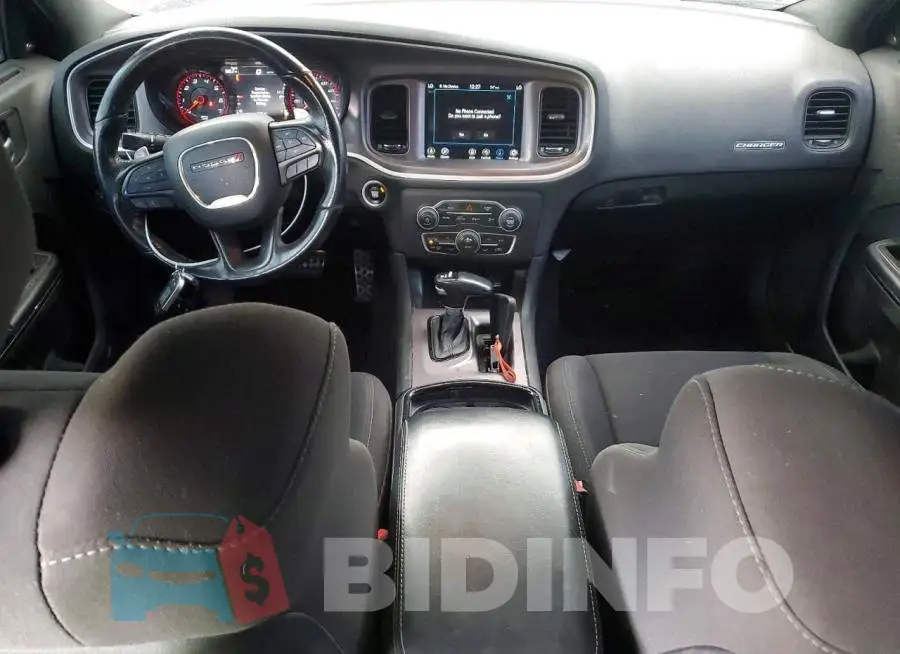 2C3CDXCT7KH643304 Photo# 8