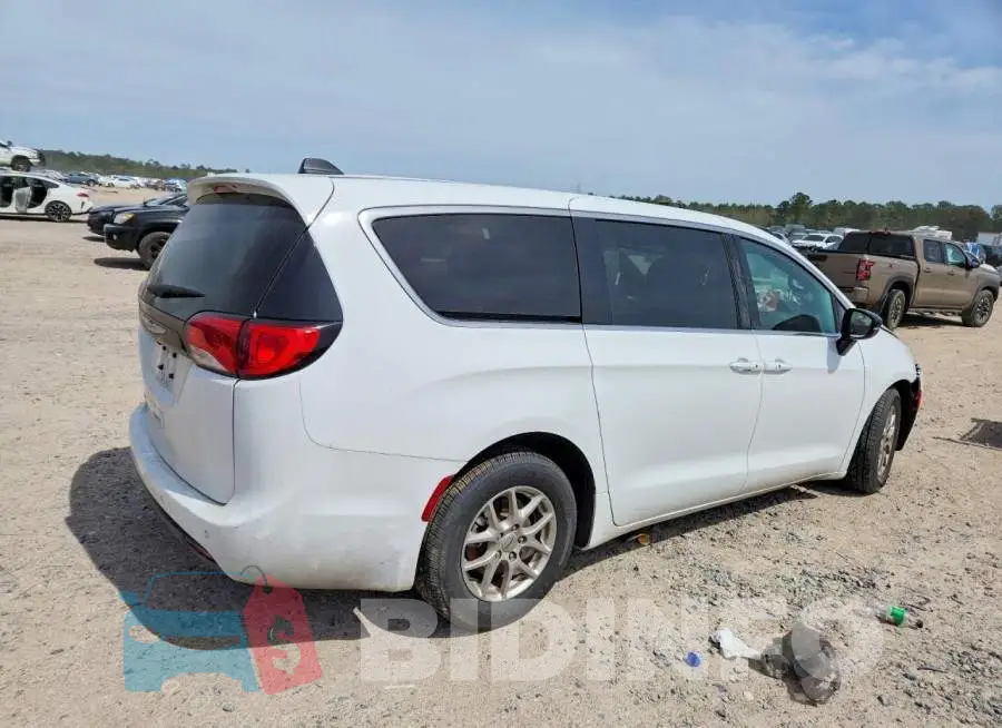 2C4RC1CG9SR525824 Photo# 3