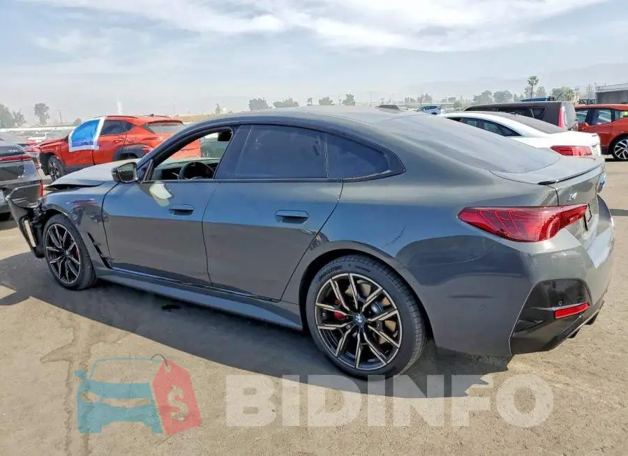 WBY33HD01SFV82279 Photo# 2