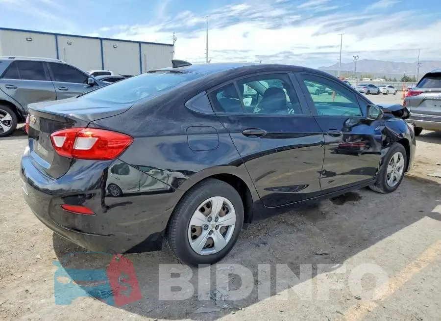 1G1BC5SM7J7161914 Photo# 3