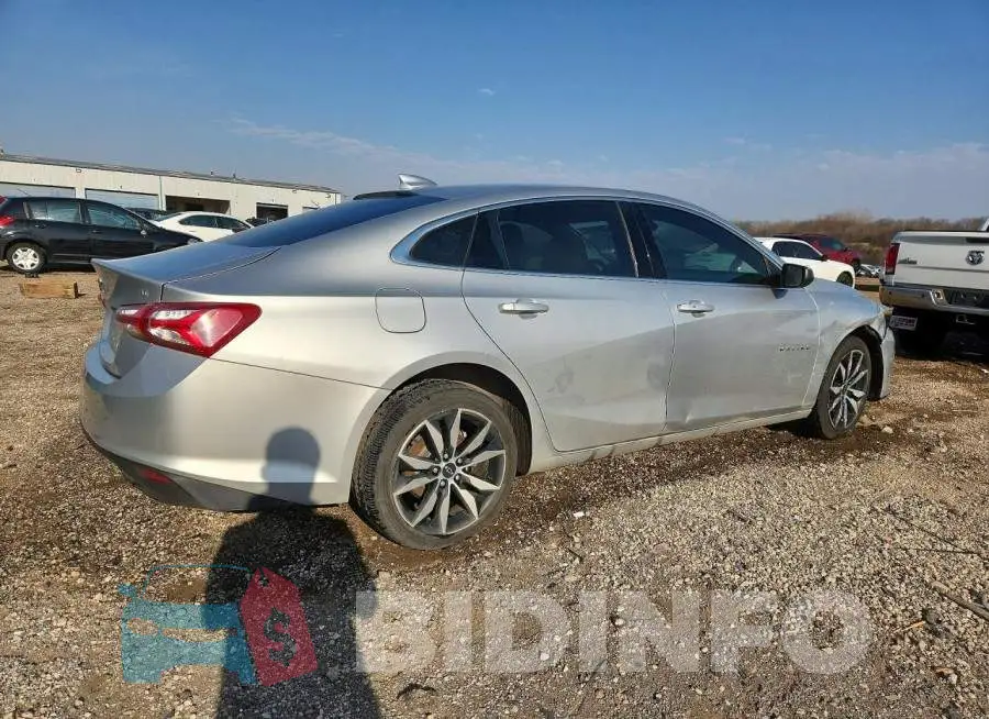 1G1ZD5ST2LF043863 Photo# 3