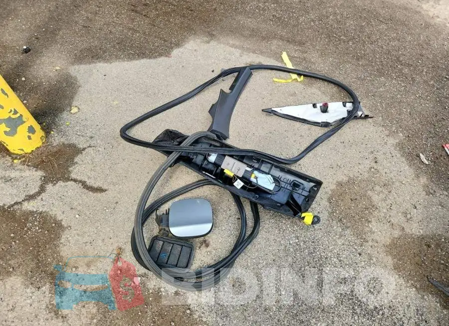 1G1ZD5STXRF175164 Photo# 12