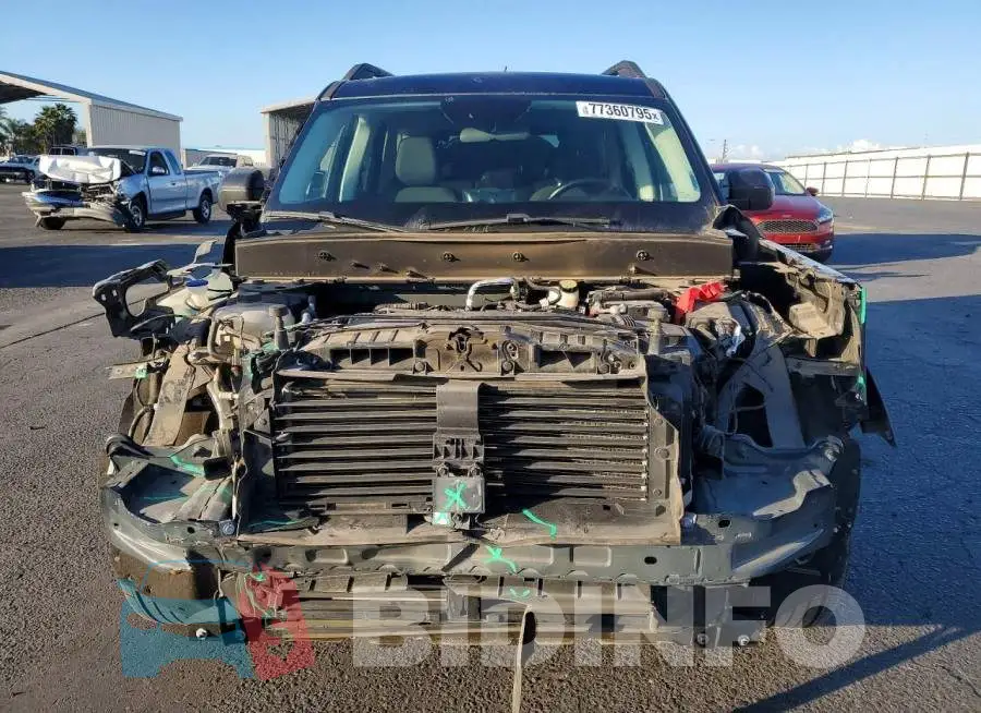 3FMCR9B60NRD70537 Photo# 5