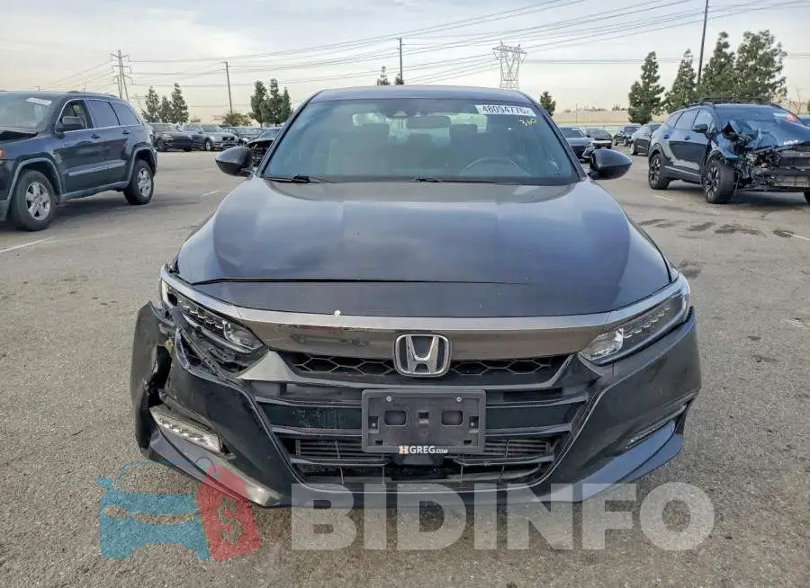 1HGCV1F38KA136848 Photo# 5