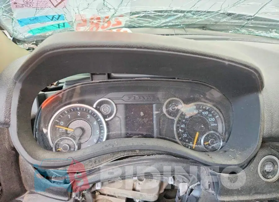 3C6UR5HJ1KG591186 Photo# 9