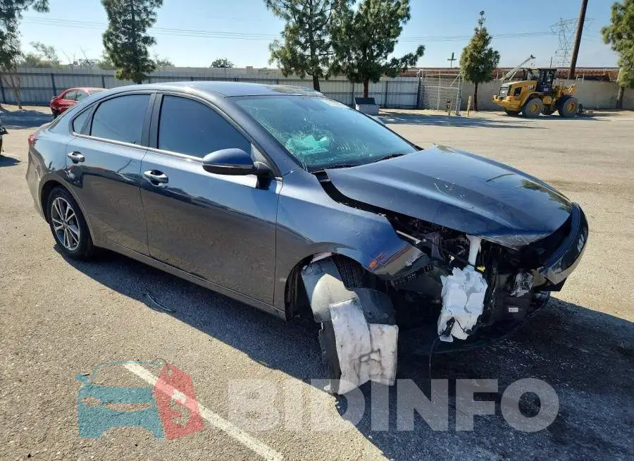 3KPF24AD2PE550024 Photo# 4