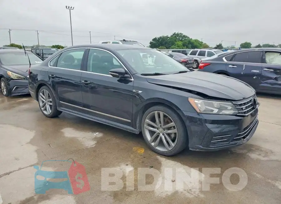 1VWDT7A34HC061367 Photo# 4