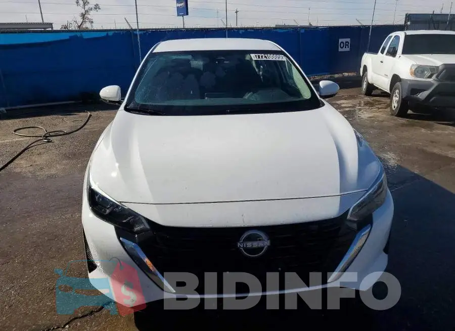 3N1AB8BV1SY211807 Photo# 5