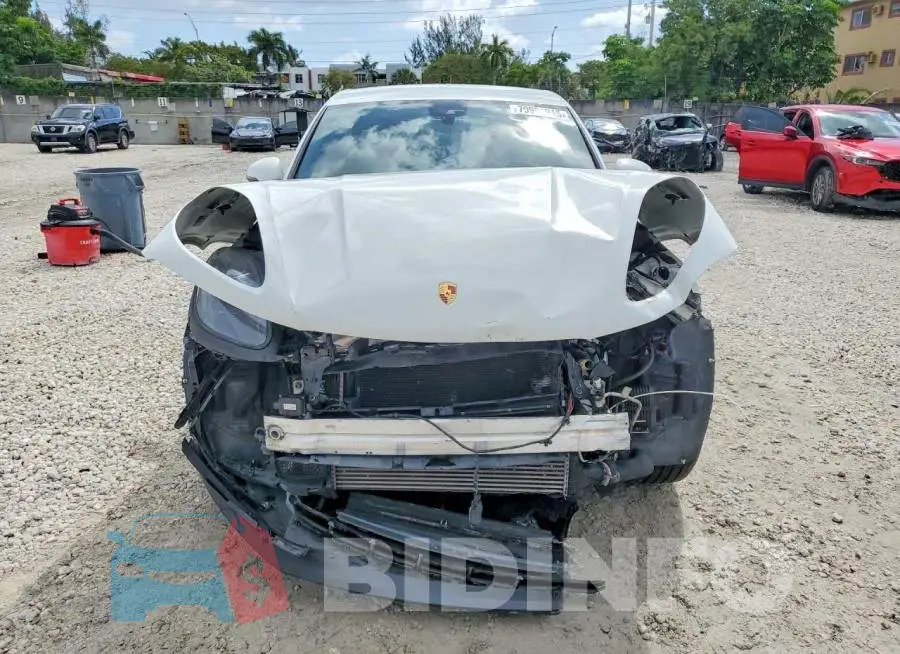 WP1AA2A56LLB03089 Photo# 5