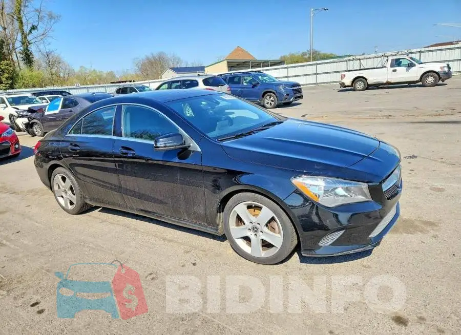 WDDSJ4EB2JN637070 Photo# 4