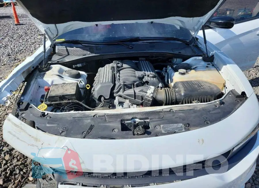 2C3CDXGJ2PH576692 Photo# 11