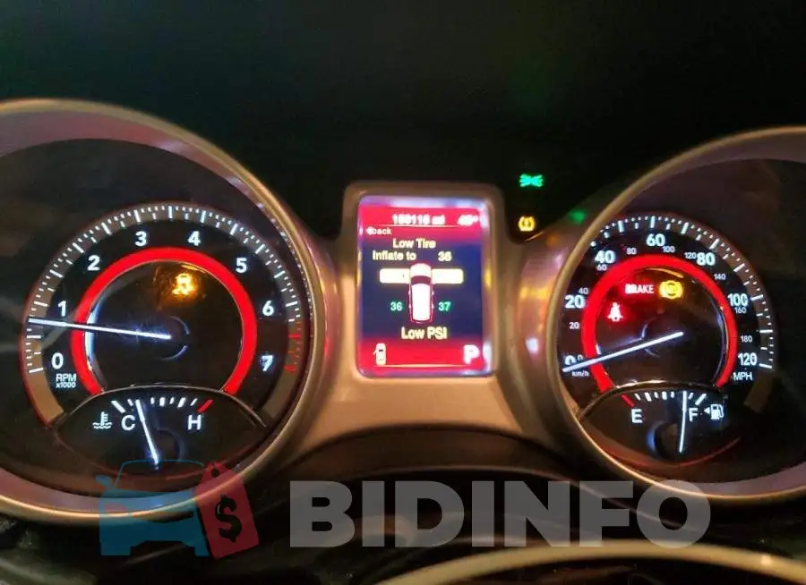 3C4PDCAB4HT552801 Photo# 9