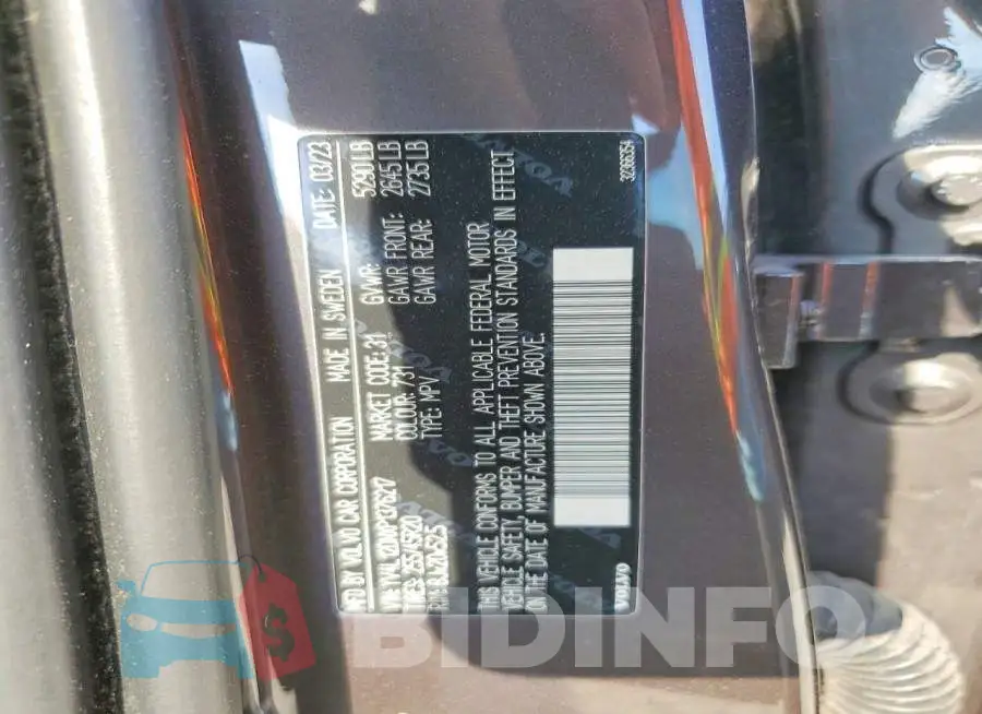 YV4L12DNXP1376217 Photo# 13