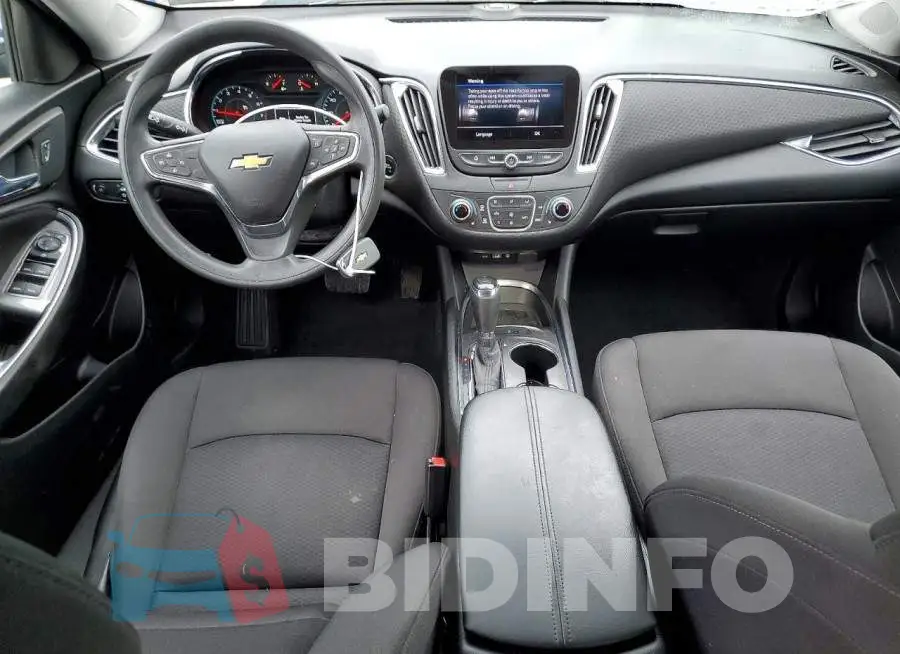 1G1ZD5ST8KF104261 Photo# 8