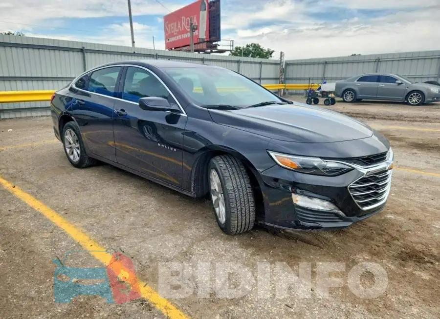 1G1ZD5ST9SF142758 Photo# 4