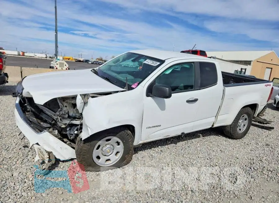 1GCHTBEA4J1135775 Photo# 1