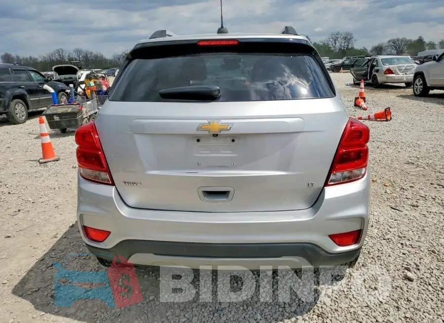 KL7CJLSB5KB833436 Photo# 6