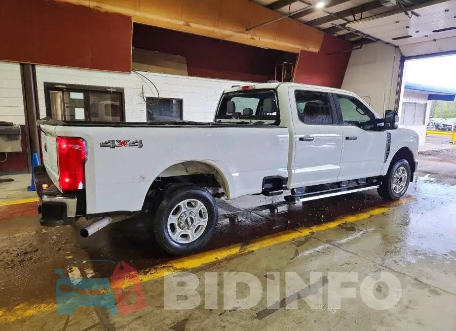 1FT7W2BN8SED68689 Photo# 3