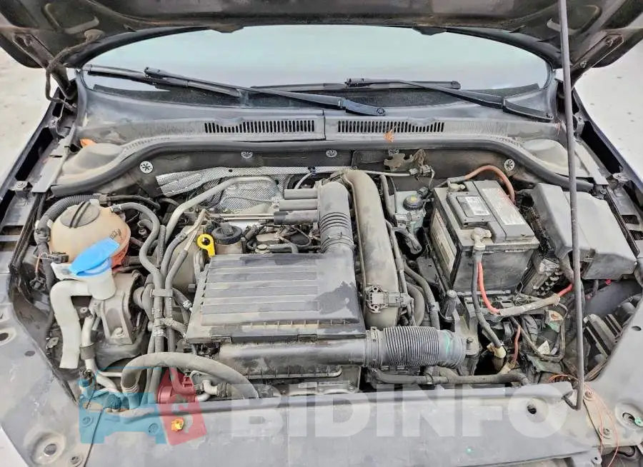 3VWDB7AJ7HM290268 Photo# 11