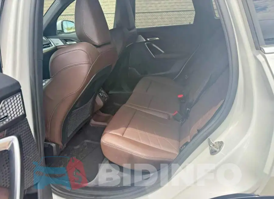 WBX73EF07P5W12917 Photo# 14