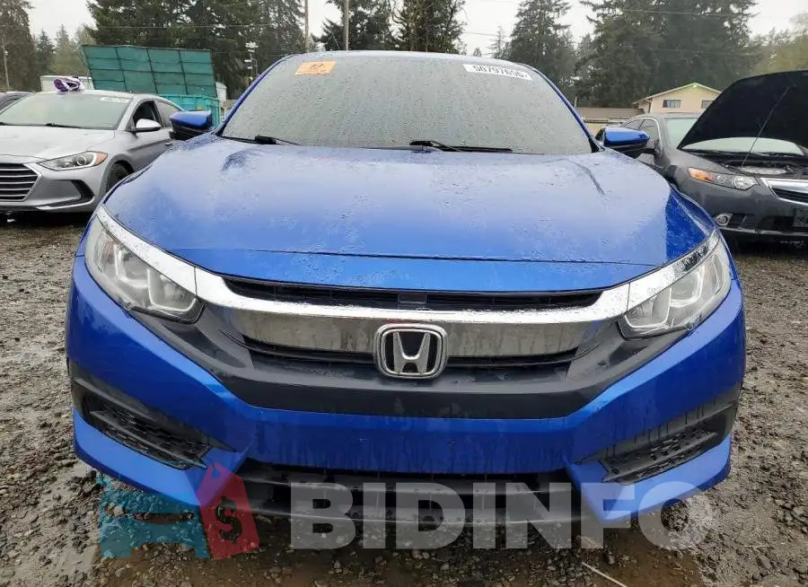 19XFC2F75HE072445 Photo# 5