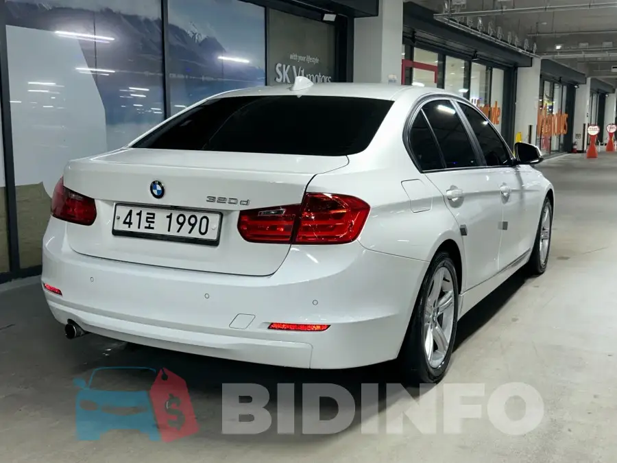 WBA3D3108EF895241 Photo# 4