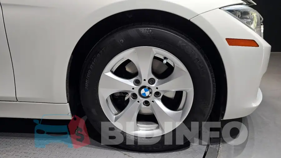 WBA3E1103FF947653 Photo# 5