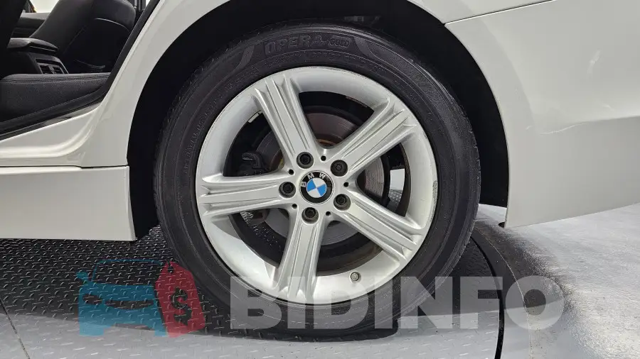 WBA3D3104FK277844 Photo# 5
