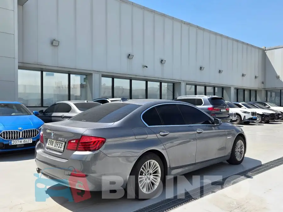 WBA5E7105FG155607 Photo# 2