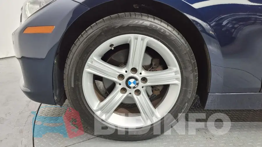 WBA3D3103EF893591 Photo# 5