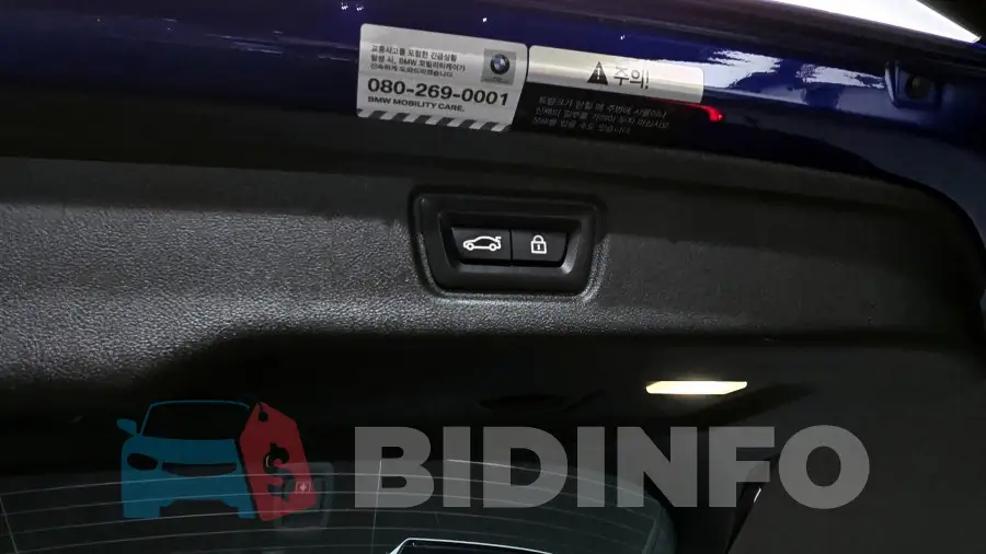 WBA6N1102MFK46161 Photo# 20