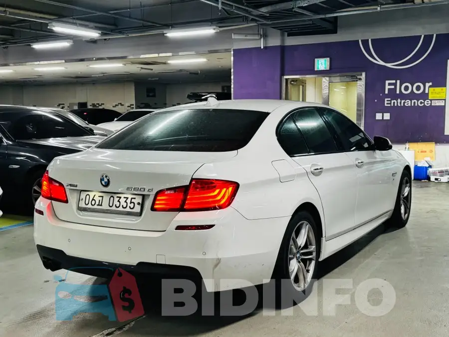 WBA5E7101GG565578 Photo# 4