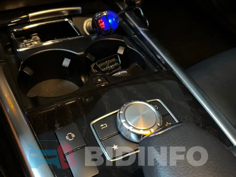 WDDHF9HB2FB124608 Photo# 14