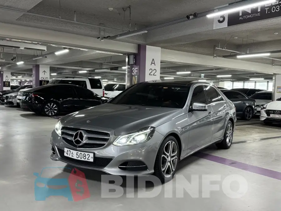 WDDHF9HB2FB124608 Photo# 2