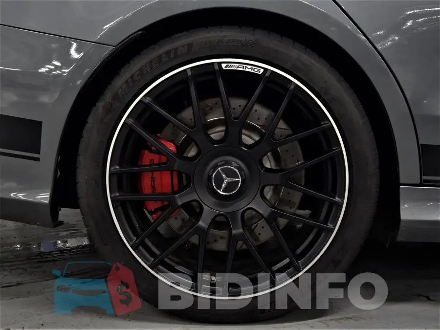 WDDWF8HB8HF545634 Photo# 5