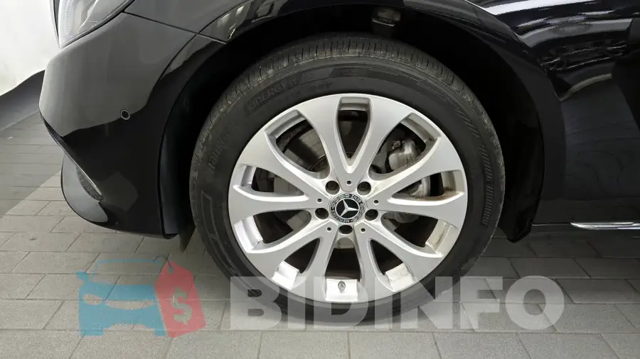 WDDZF0FB7LA740583 Photo# 5