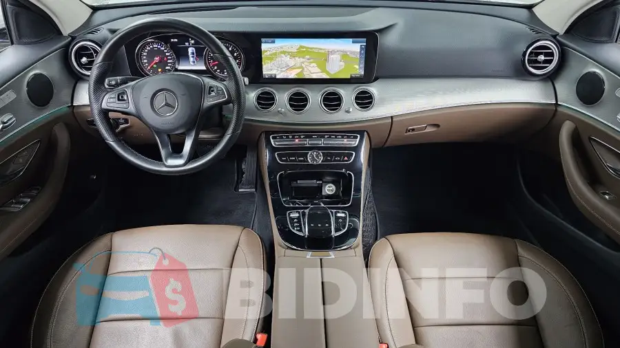 WDDZF4CB5HA112752 Photo# 7