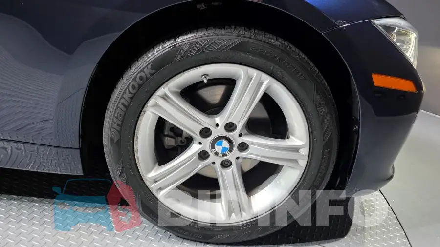 WBA3D3102FK276384 Photo# 5