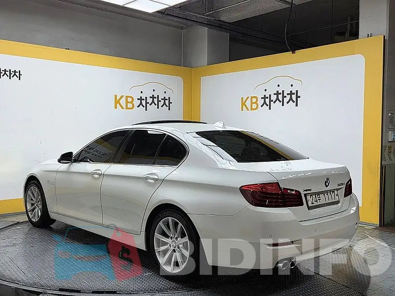 WBA5A7104FD815813 Photo# 6