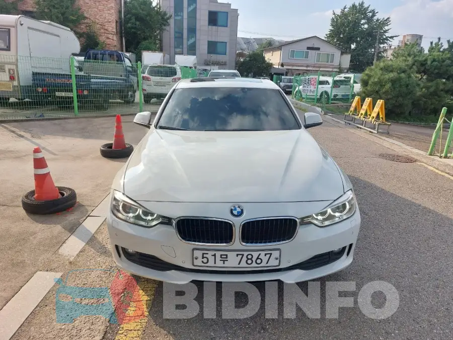 WBA3D3106DF892126 Photo# 3