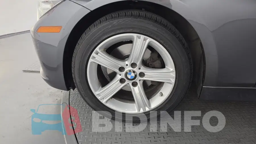 WBA3D5103FF706864 Photo# 5