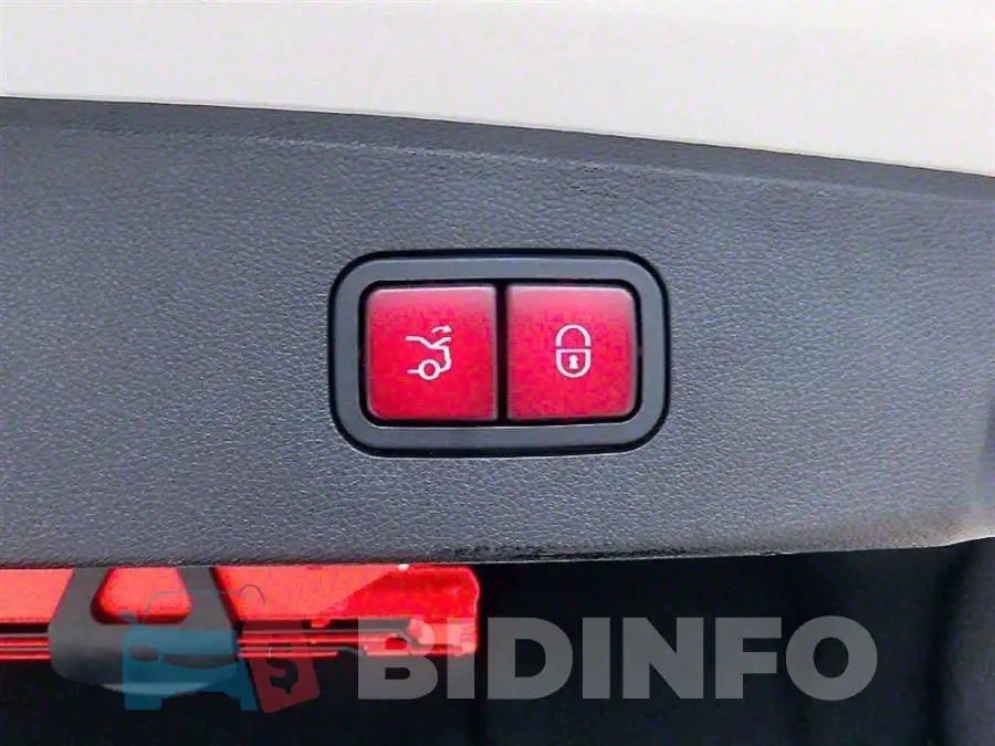 WDDHF5FB7GB184607 Photo# 16