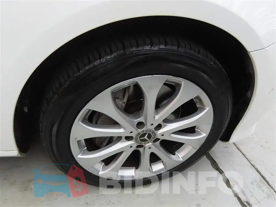 WDDZF4KB9JA353169 Photo# 20