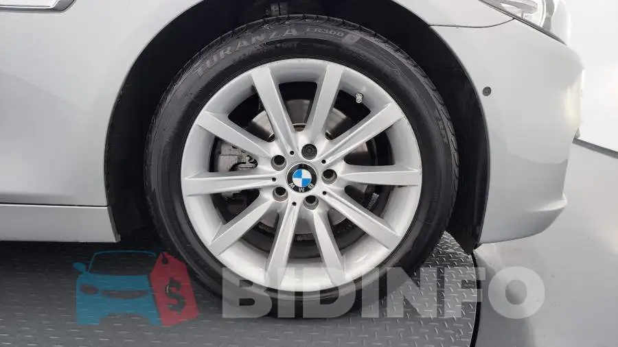 WBA5A5101FD940353 Photo# 5