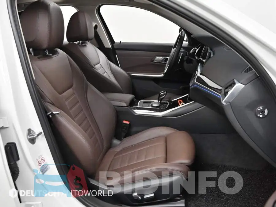 WBA5V5101NFM27708 Photo# 10