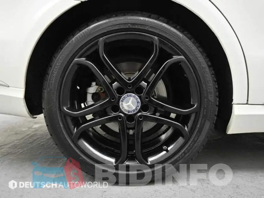 WDDHF9HB2GB218621 Photo# 5