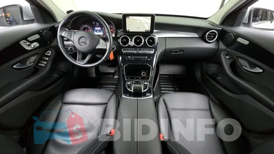 WDDWF4CB8HF428152 Photo# 7